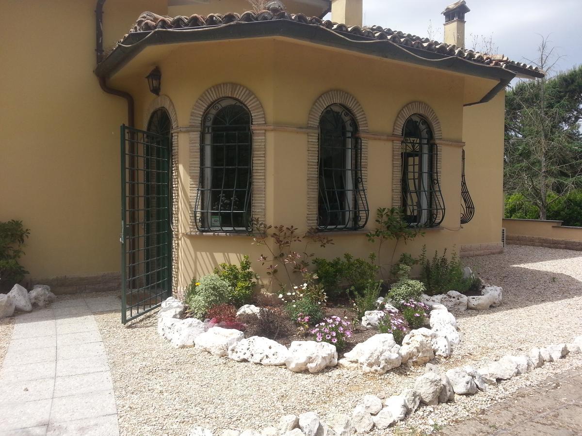 Villa Gusto E Benessere Sacrofano Exteriér fotografie
